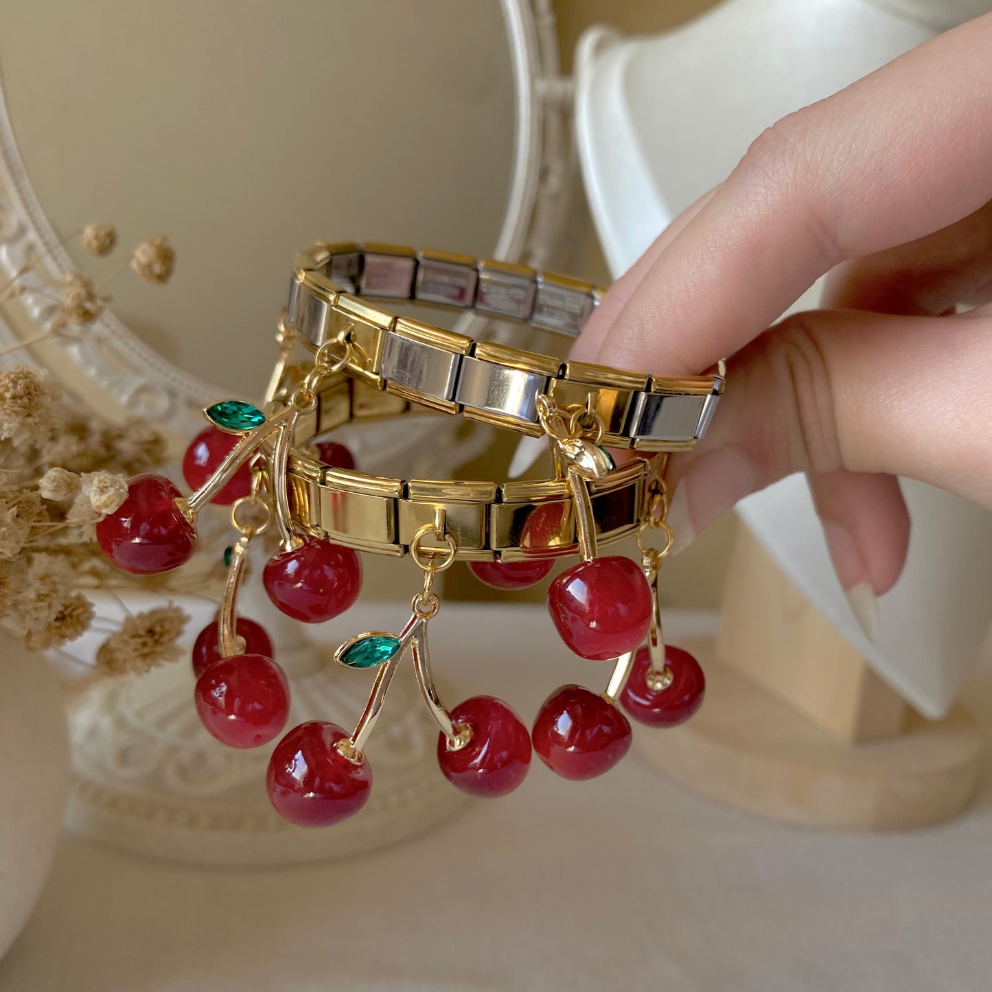 20393 Gold Plated Bangle