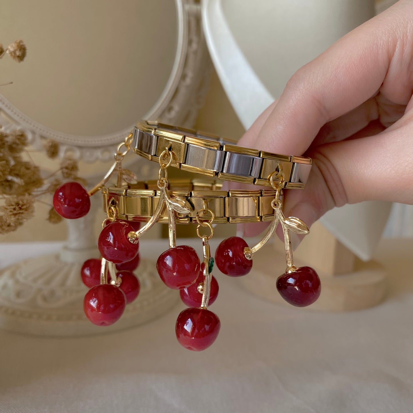 20393 Gold Plated Bangle