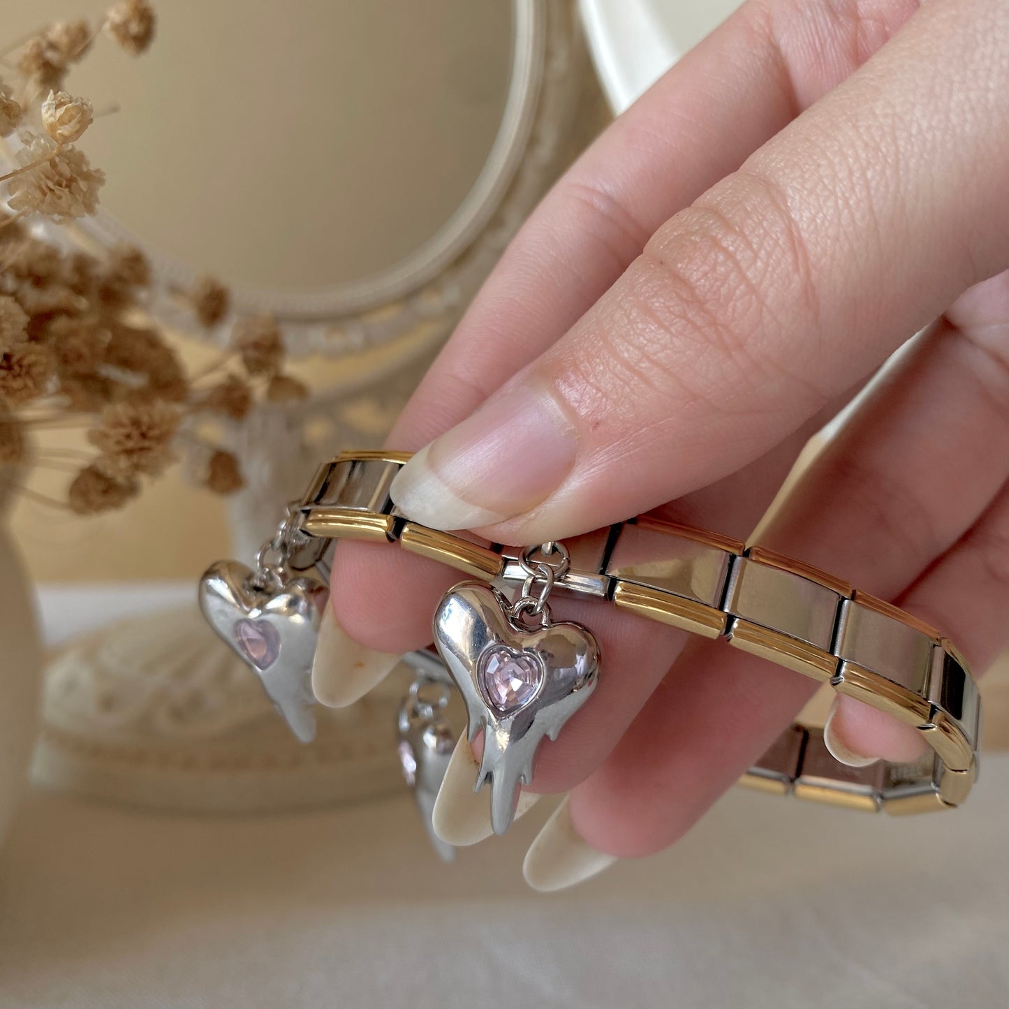 20397 Gold Plated Bangle