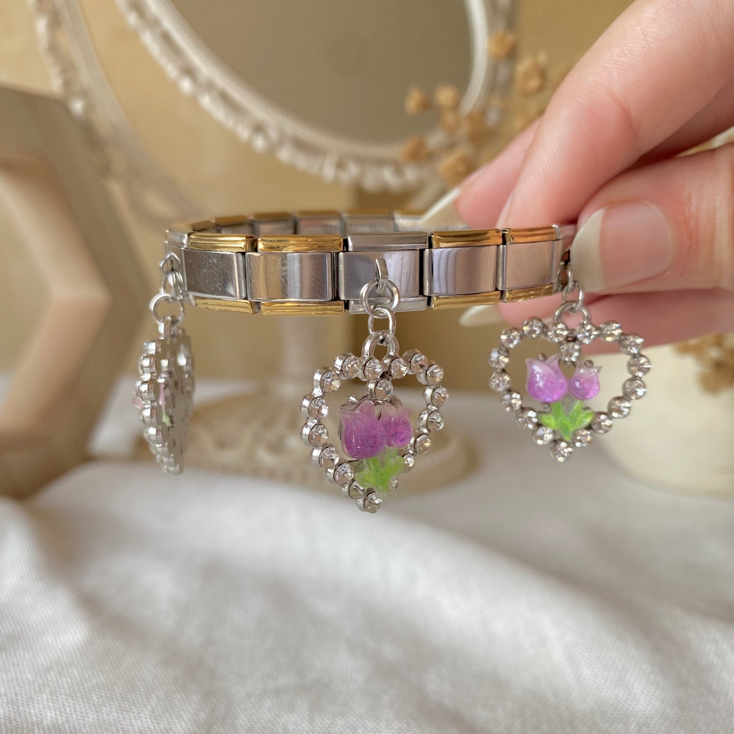 20399 Gold Plated Bangle