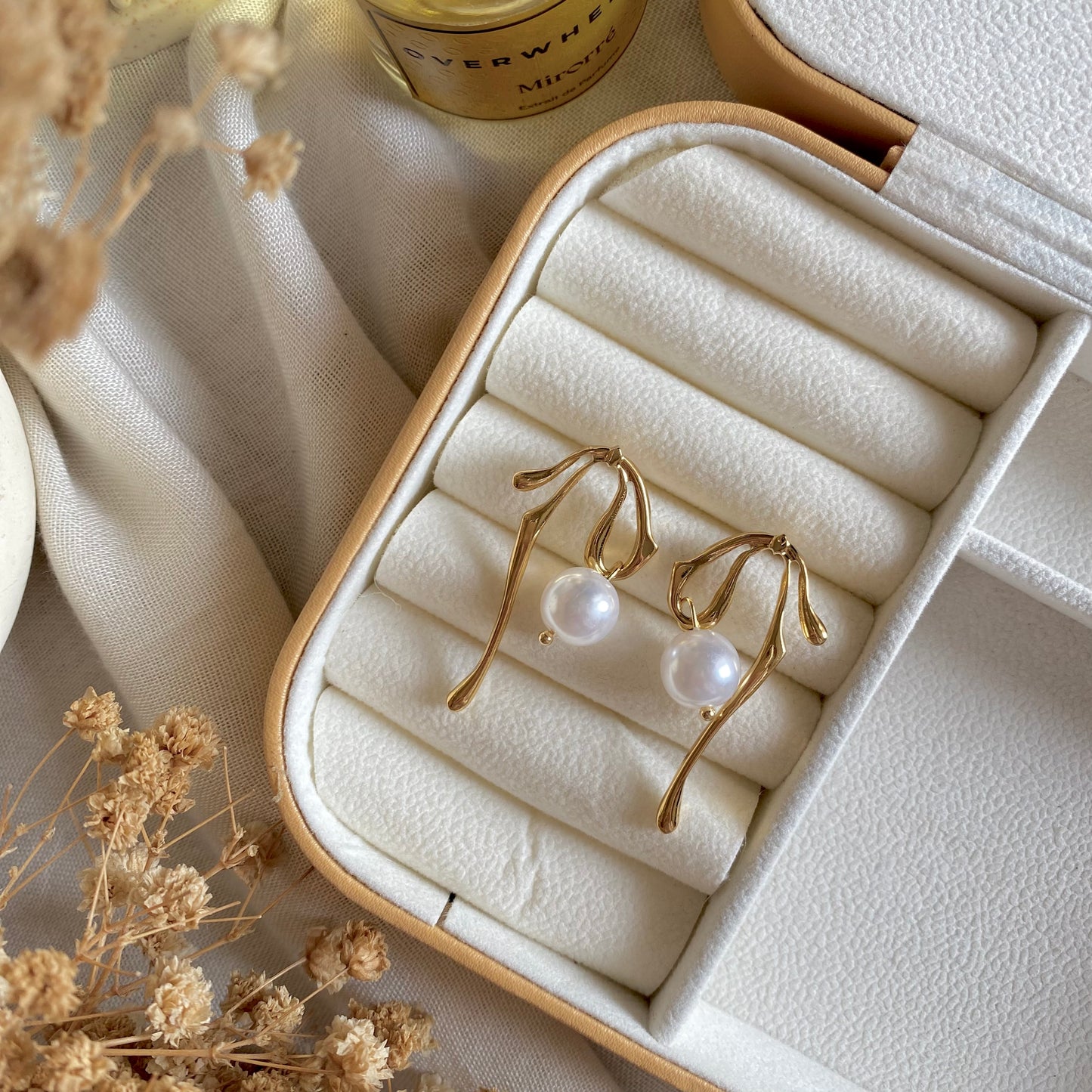 40500 gold plated Earrings