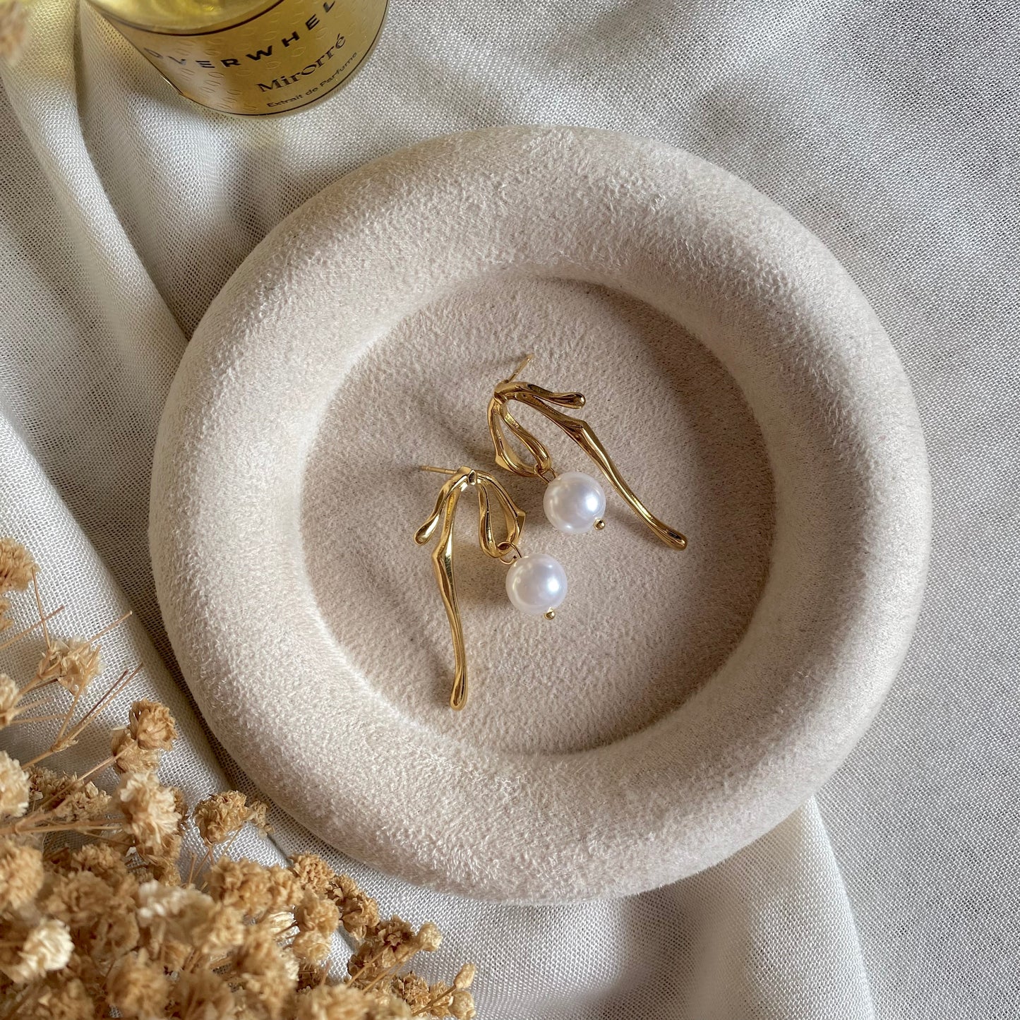 40500 gold plated Earrings