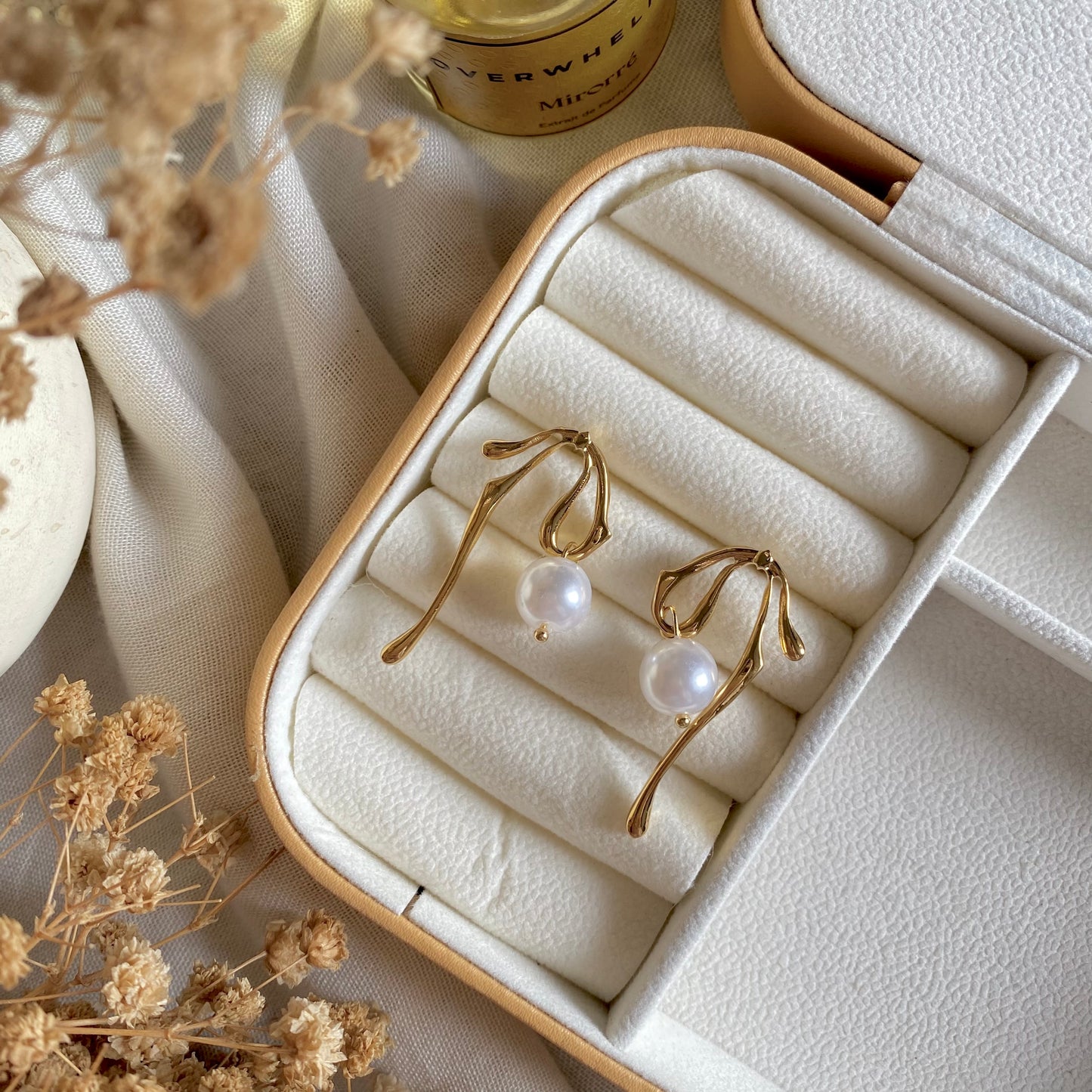 40500 gold plated Earrings