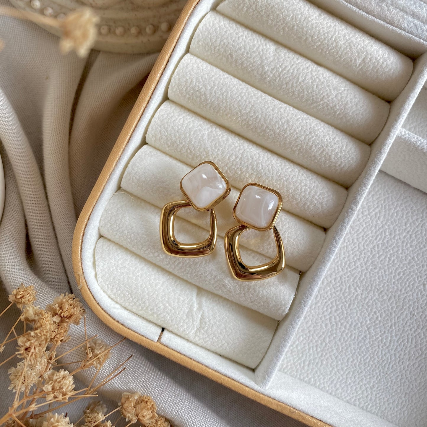 40509 gold plated Earrings