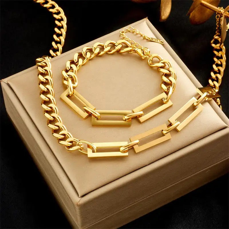 30227 Gold Plated Bracelet