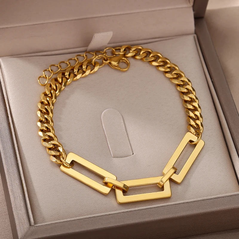 30227 Gold Plated Bracelet