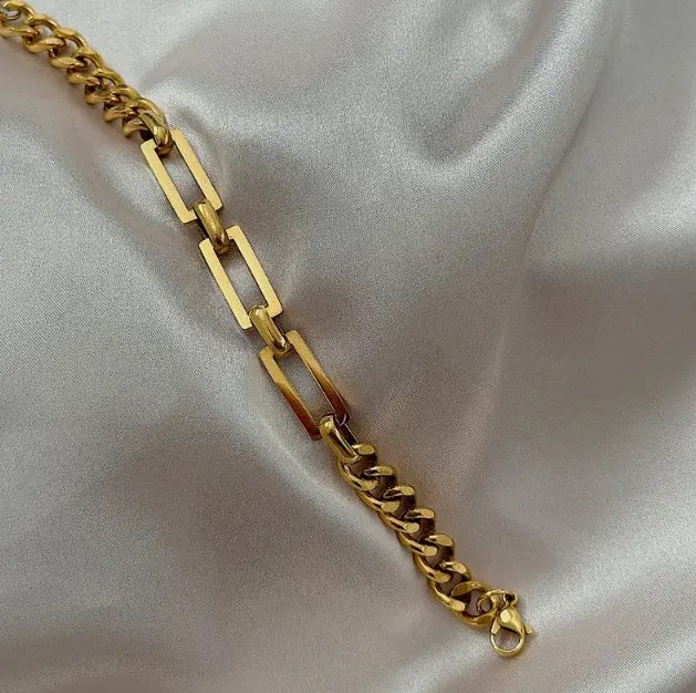 30227 Gold Plated Bracelet