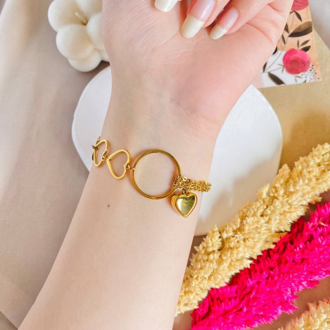 30297 Gold Plated Bracelet