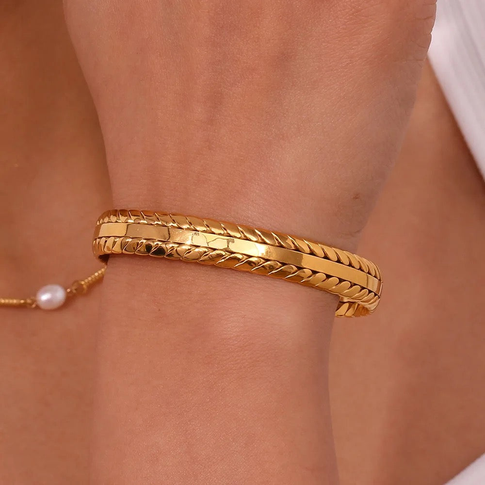 20104 Gold Plated Bracelet