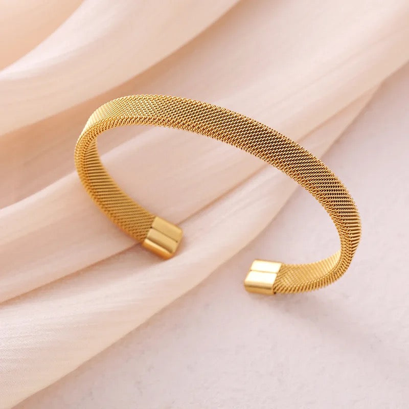 20107 Gold Plated Bracelet