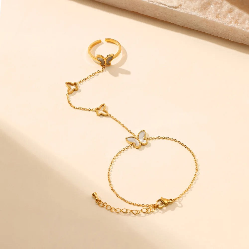 0004 Gold Plated Hand Chain