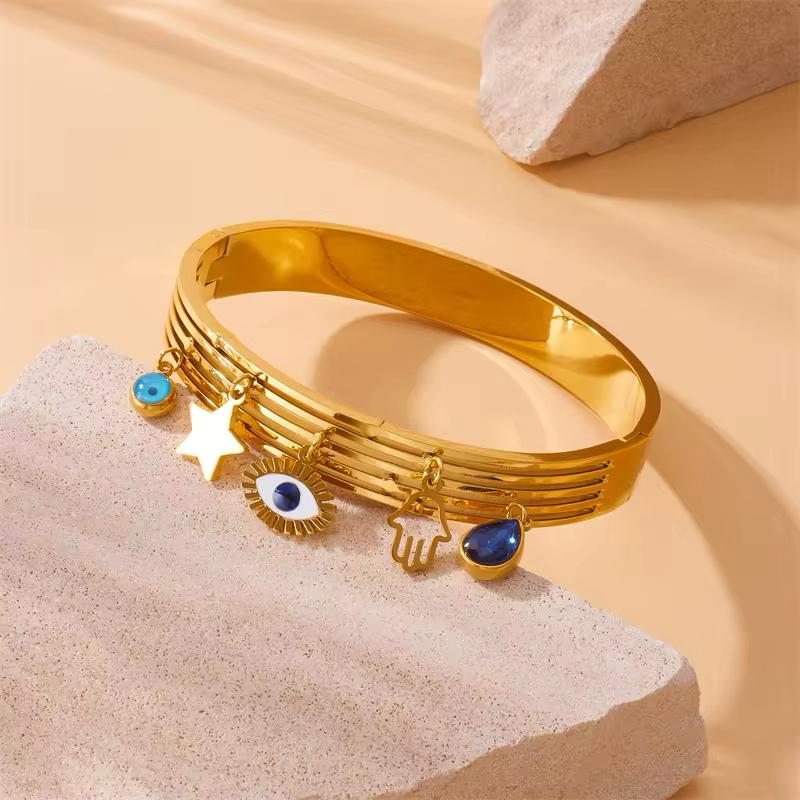 20176 Gold Plated Bangle