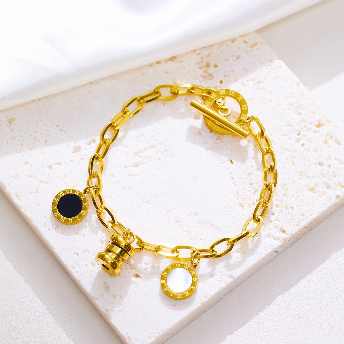 30149 Gold Plated Bracelet