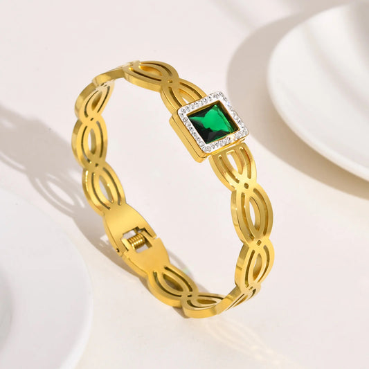 20183 Gold Plated Bangle