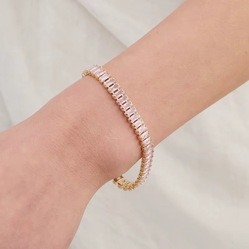 30490 Gold Plated Bracelet