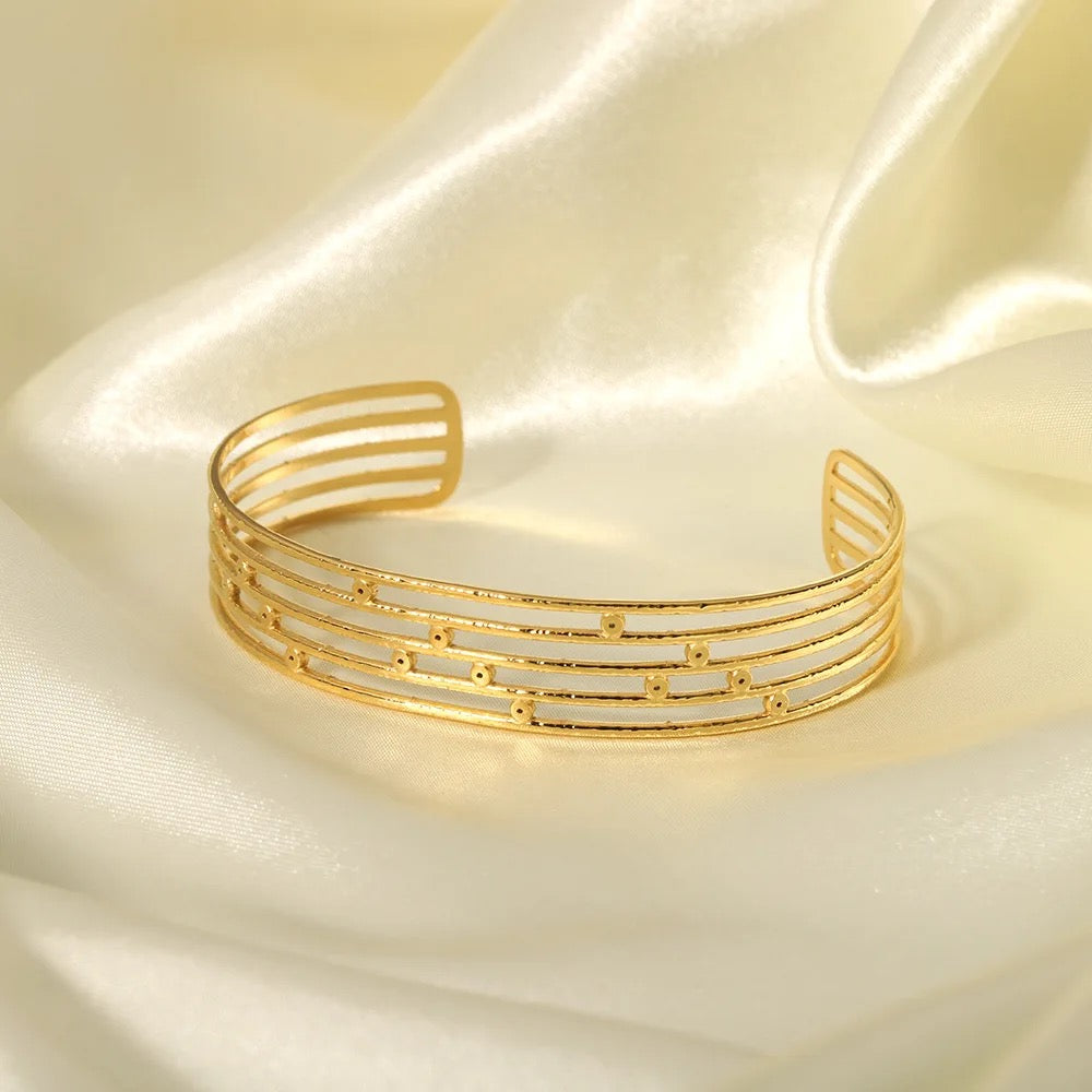 20139 Gold Plated Bangle