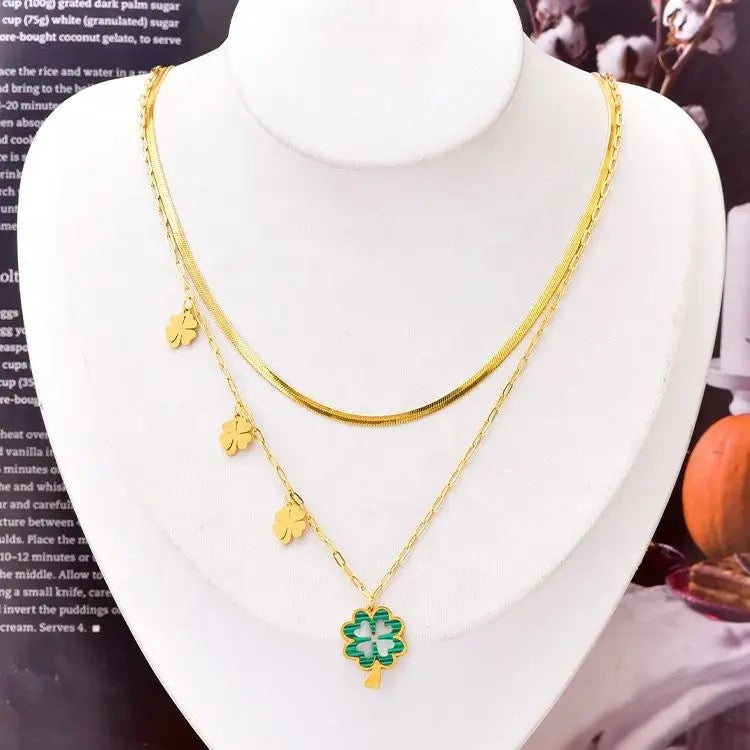 90007 Gold Plated Set of Necklace & Earrings