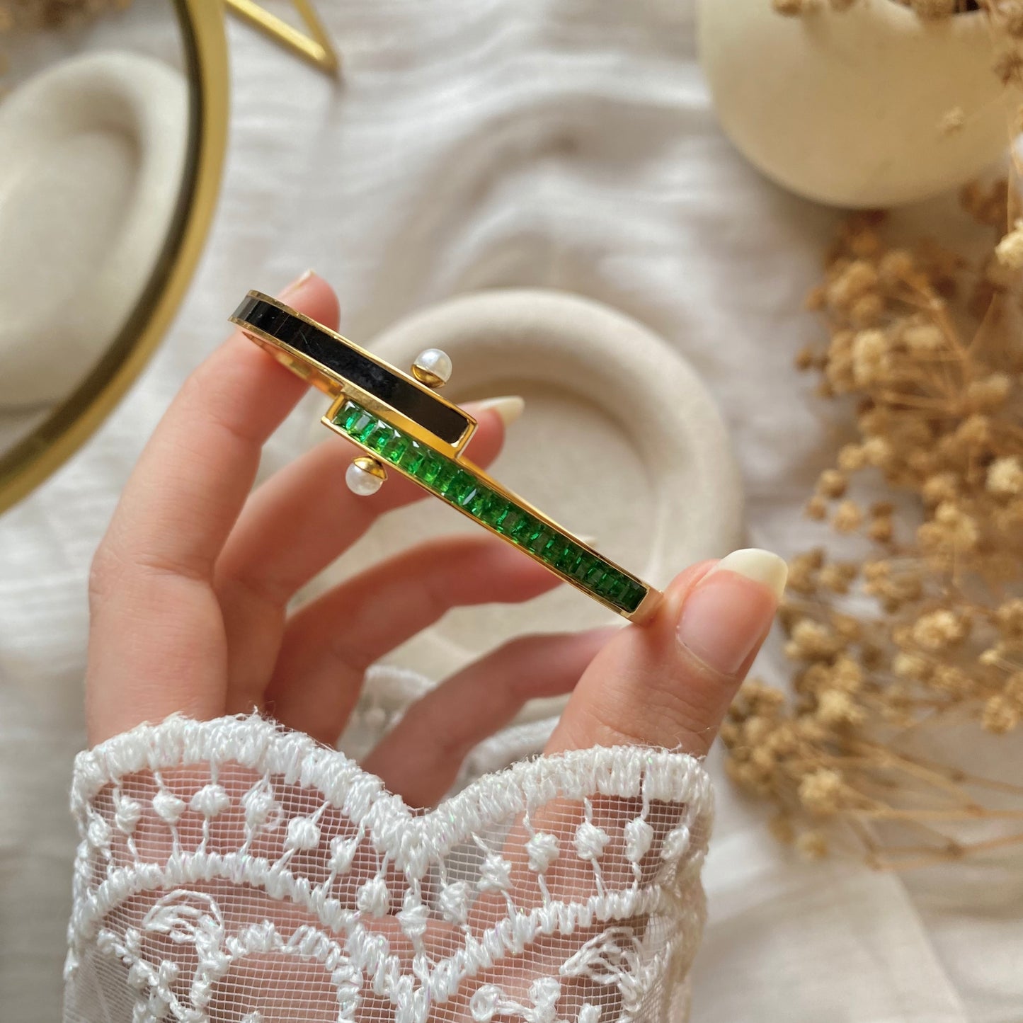 20411 Gold Plated Bangle