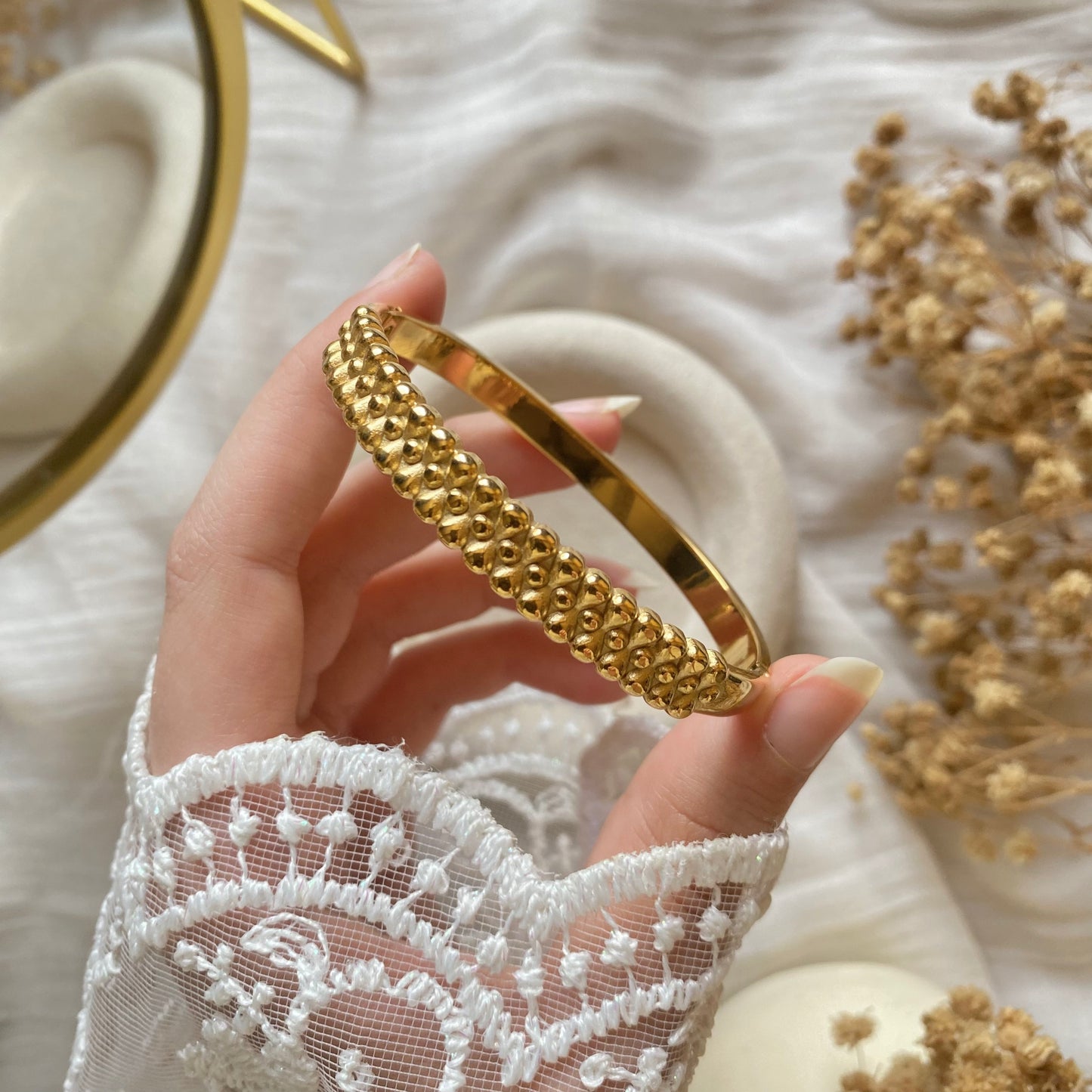 20408 Gold Plated Bangle