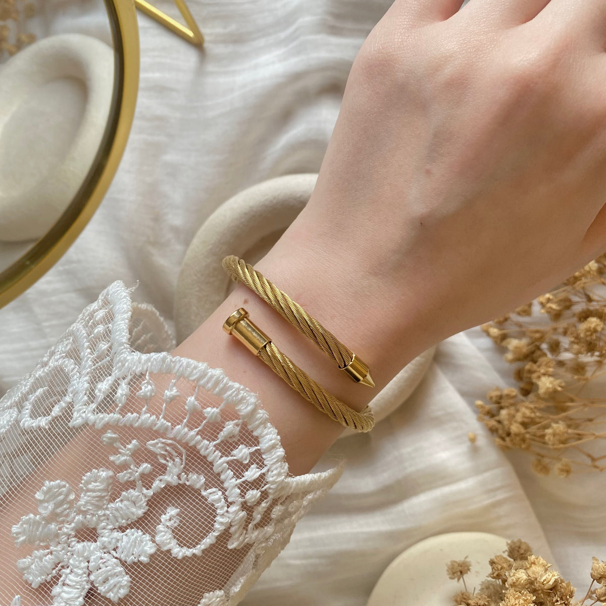 20403 Gold Plated Bangle