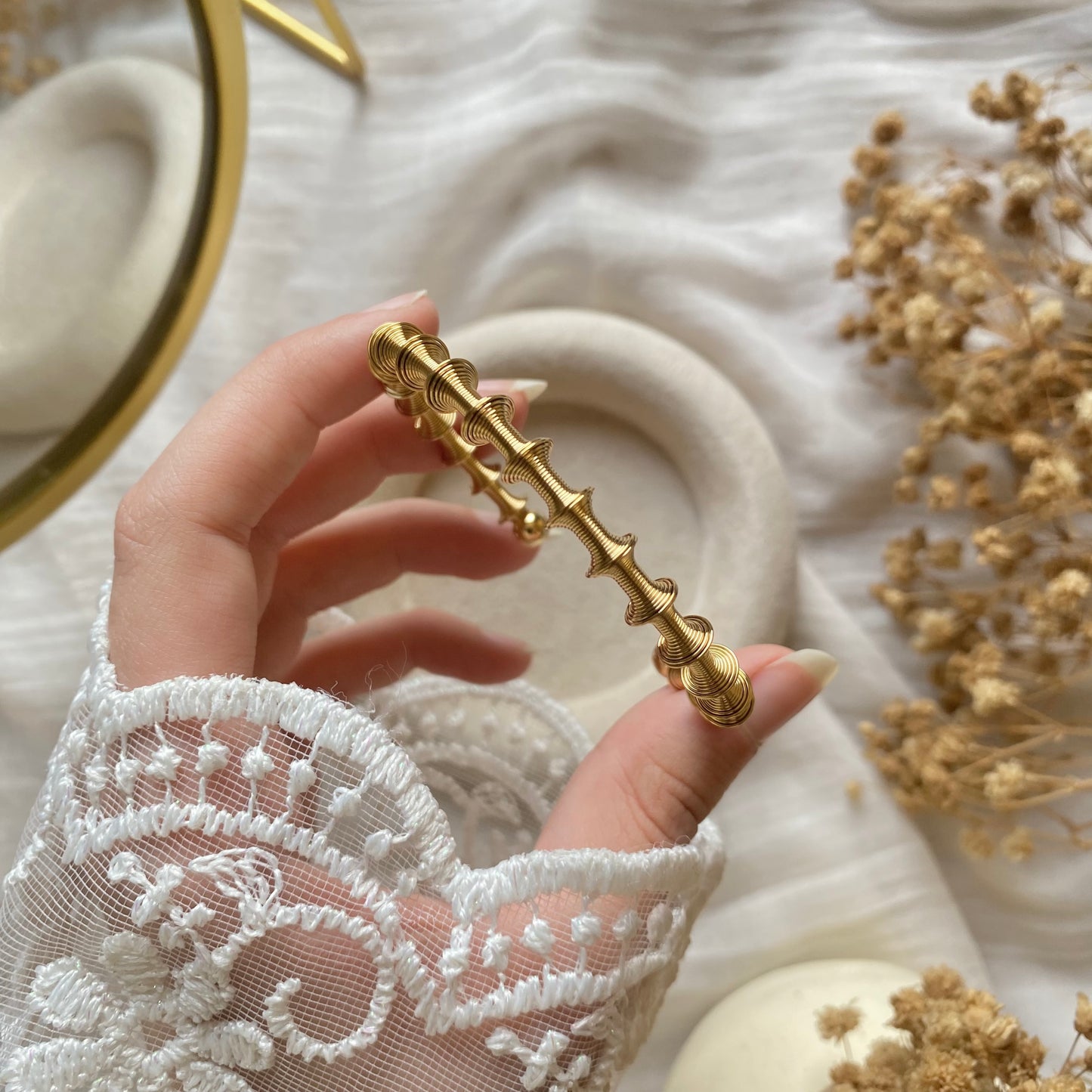 20402 Gold Plated Bangle