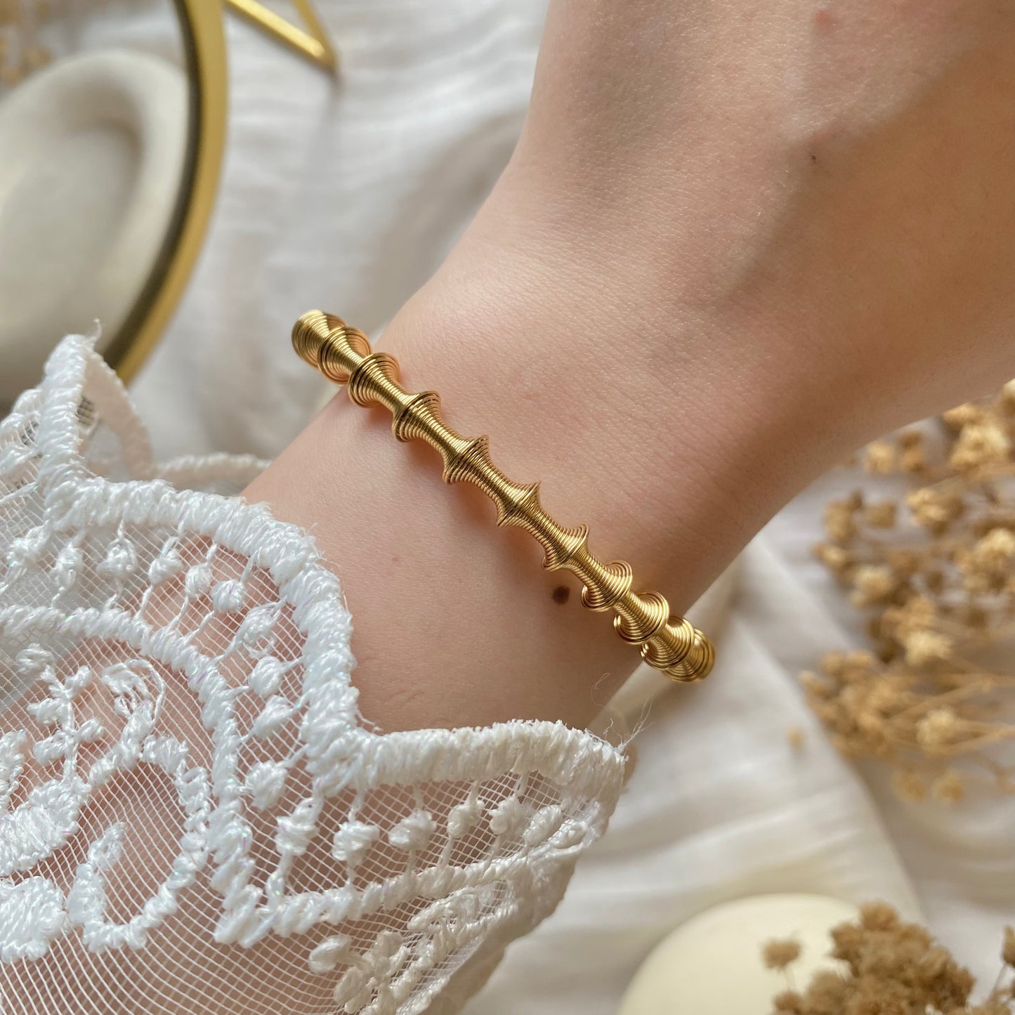 20402 Gold Plated Bangle