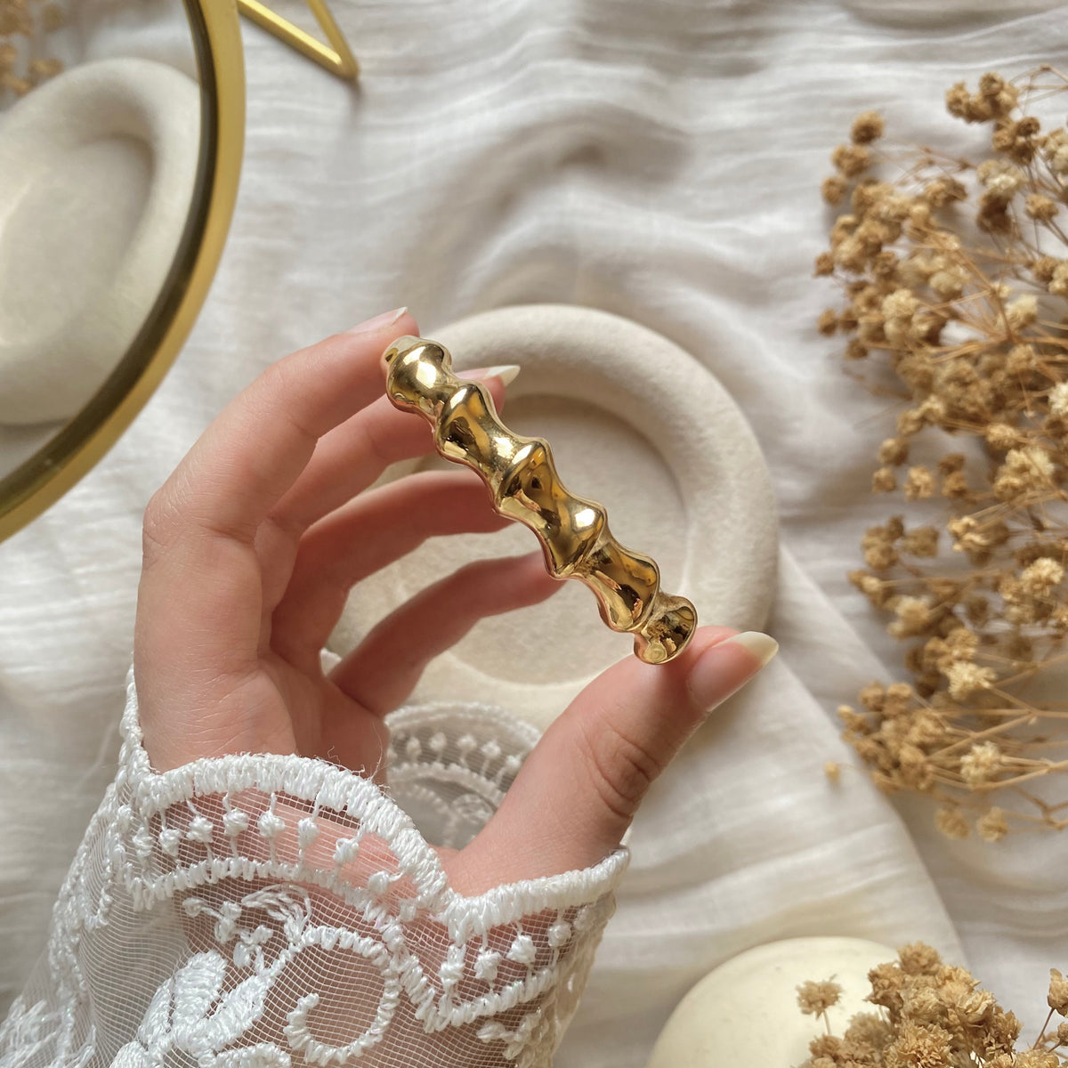 20401 Gold Plated Bangle