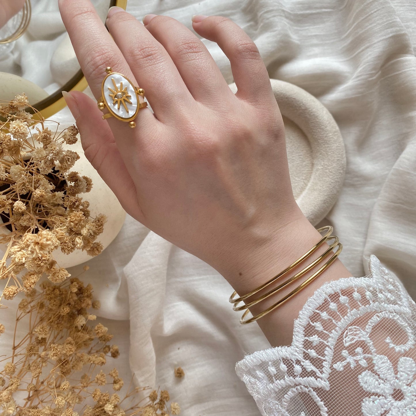 20415 Gold Plated Bangle