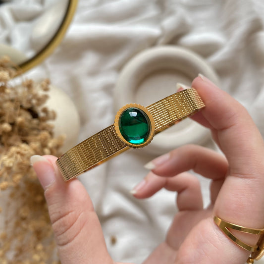 20421 Gold Plated Bangle