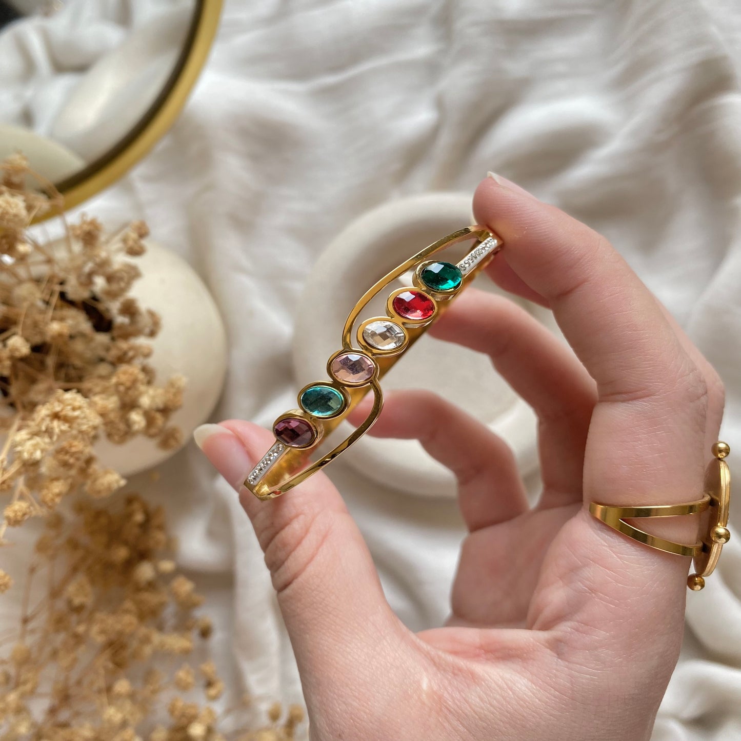 20381 Gold Plated Bangle