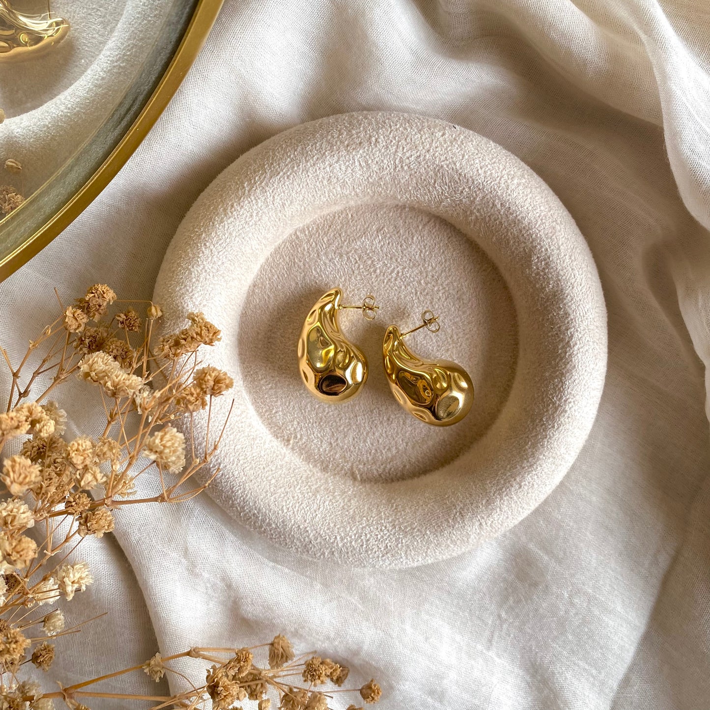 40532 gold plated Earrings