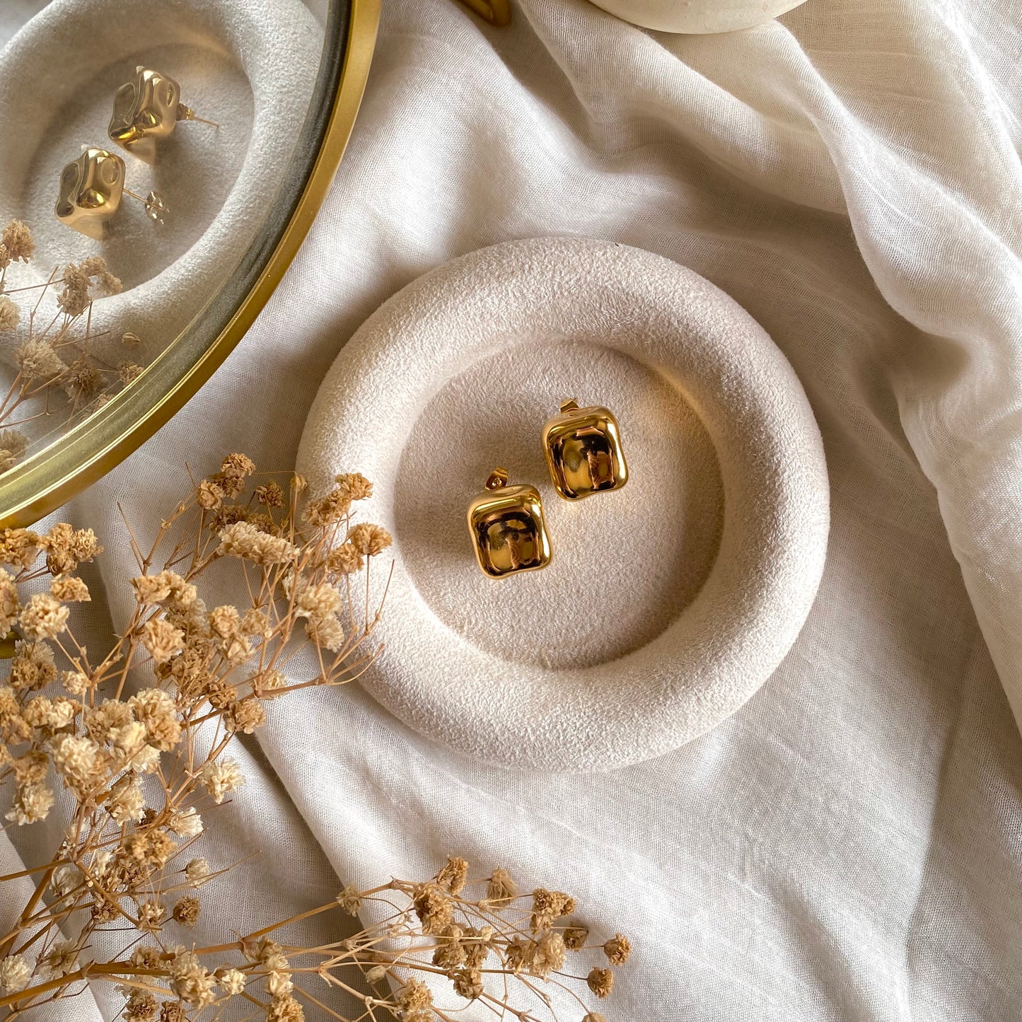 40533 gold plated Earrings