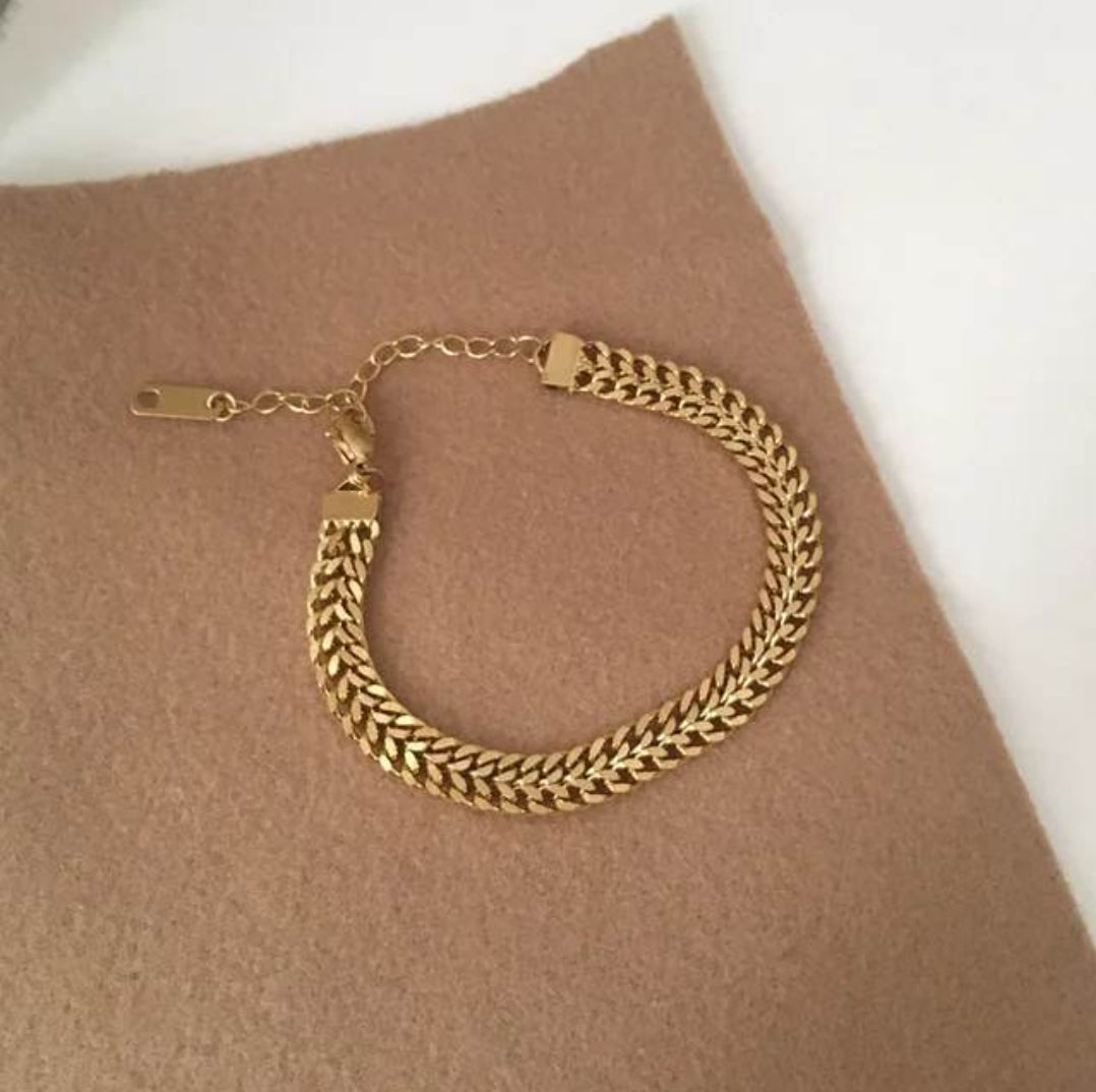 30273 Gold Plated Bracelet