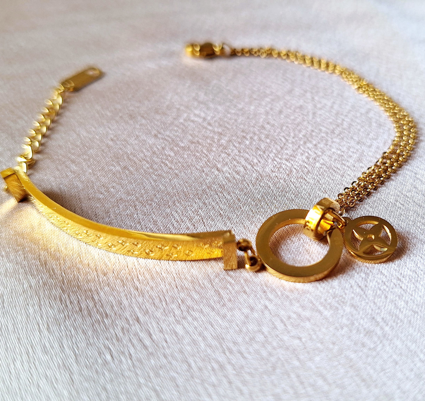 30278 Gold Plated Bracelet