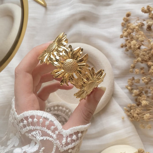 20405 Gold Plated Bangle