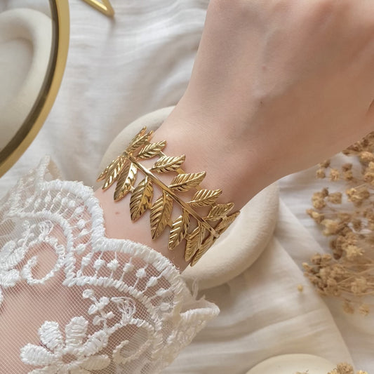 20404 Gold Plated Bangle