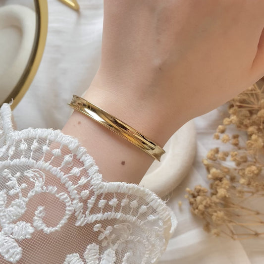 20409 Gold Plated Bangle