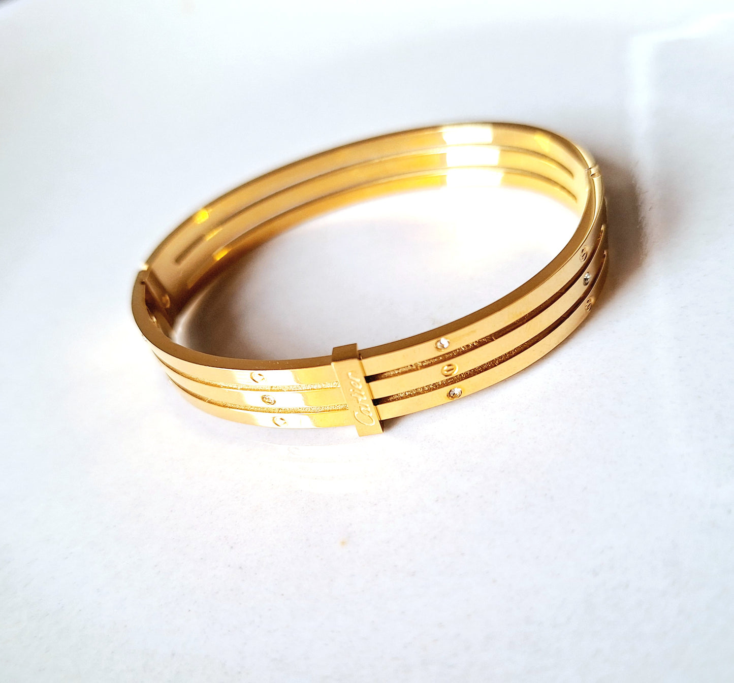 20151 Gold Plated Bangle