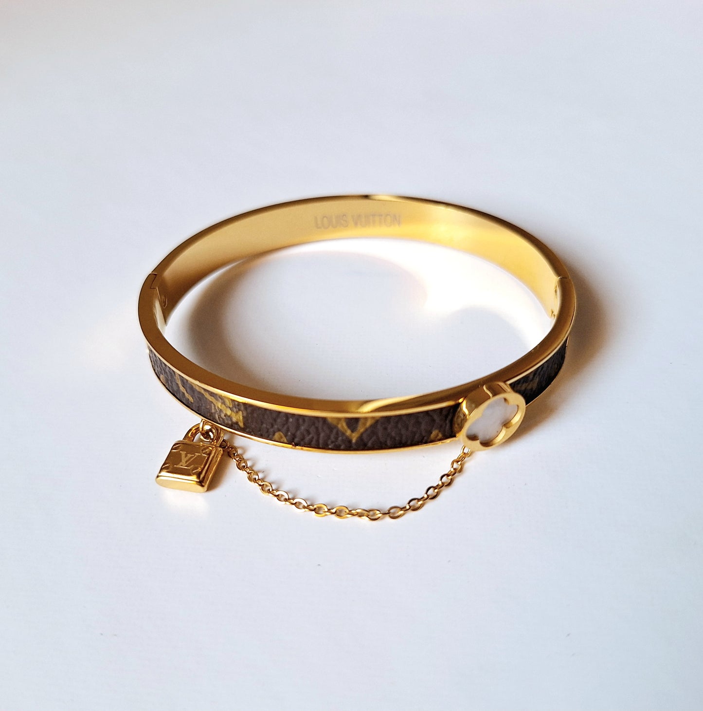 20155 Gold Plated Bangle