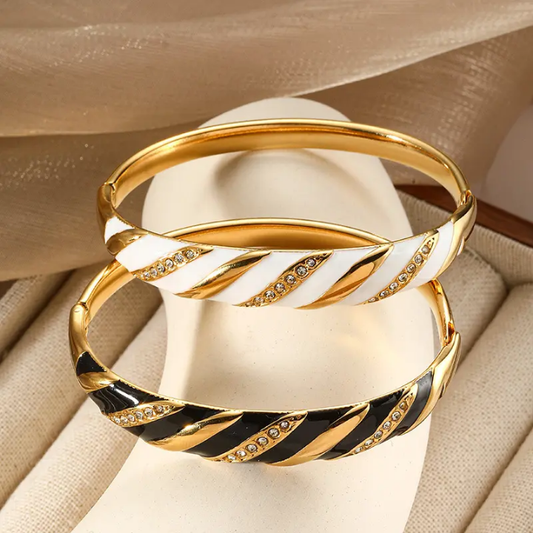 20351 Gold Plated Bangle