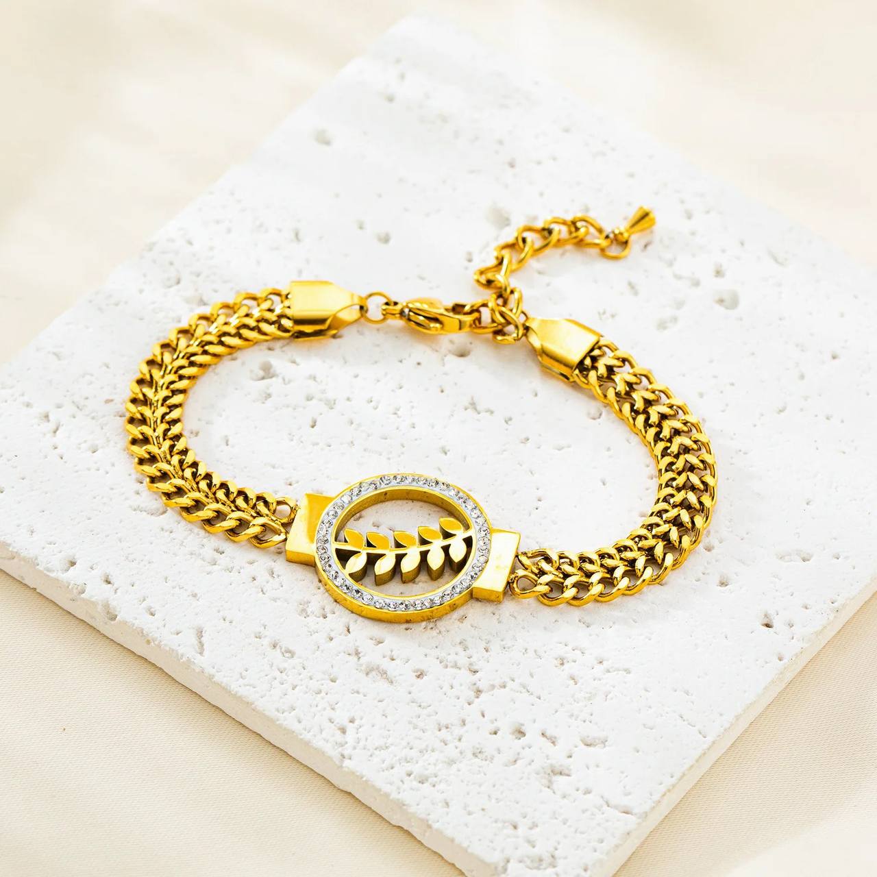 30369 Gold Plated Bracelet