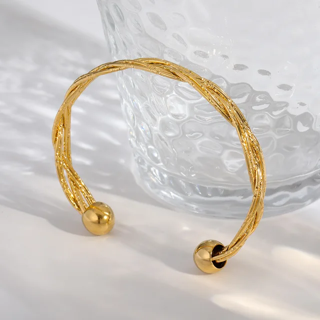 20193 Gold Plated Bangle