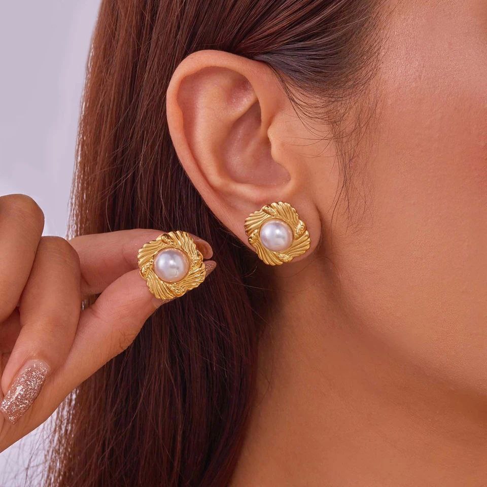 40395 gold plated Earrings