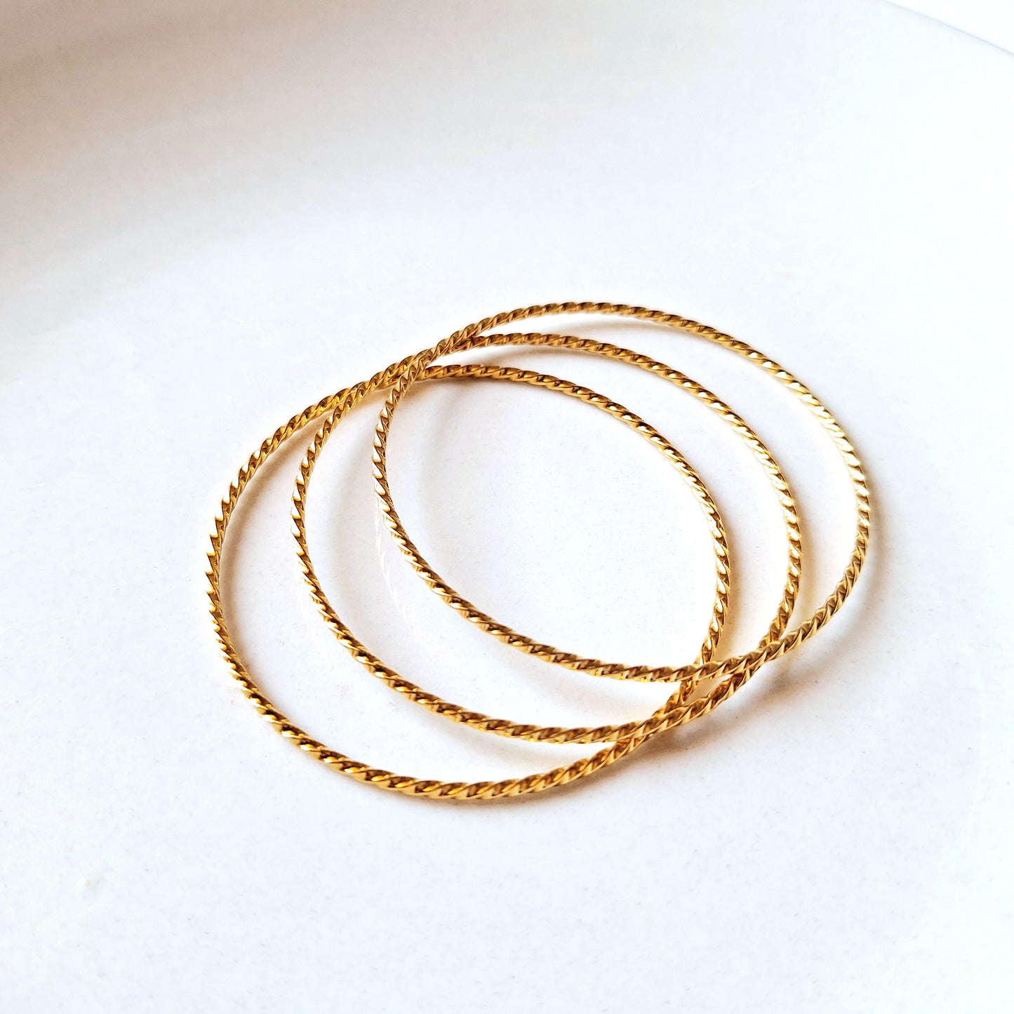 20174 Gold Plated Bangle