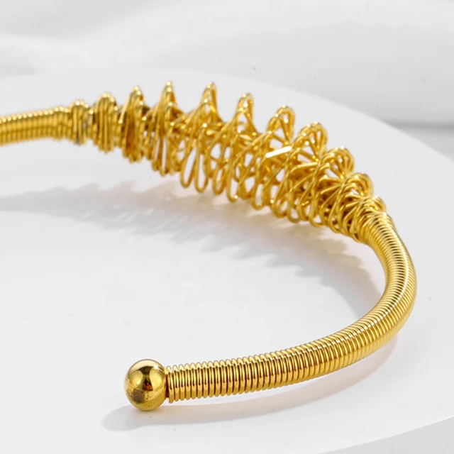 20192 Gold Plated Bangle