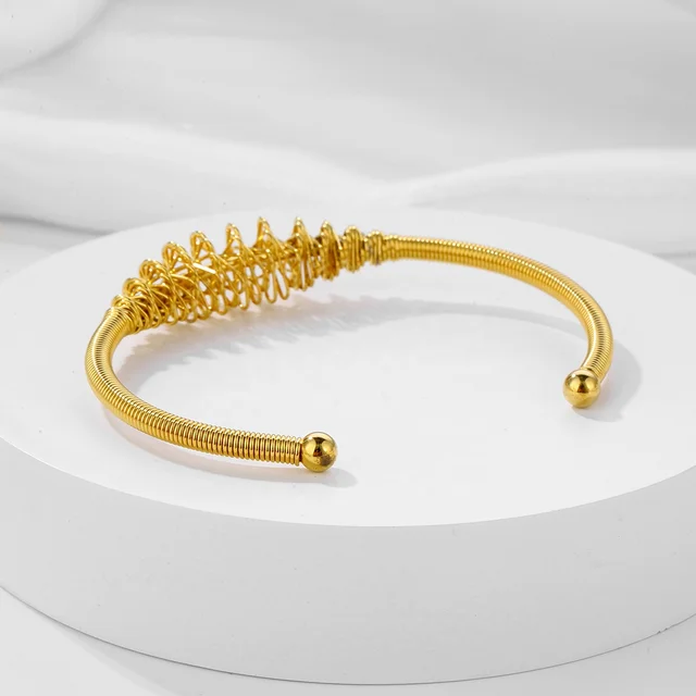 20192 Gold Plated Bangle