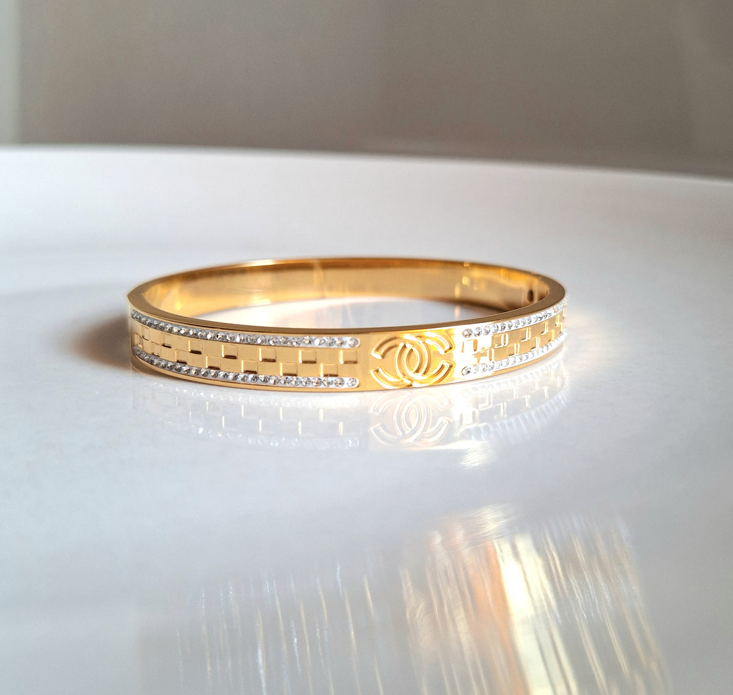 20157 Gold Plated Bangle