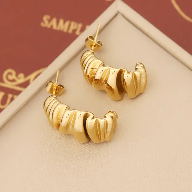 40174 Gold plated Earrings