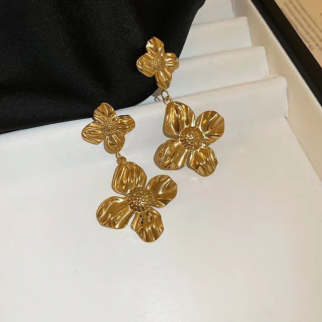 40368 gold plated Earrings