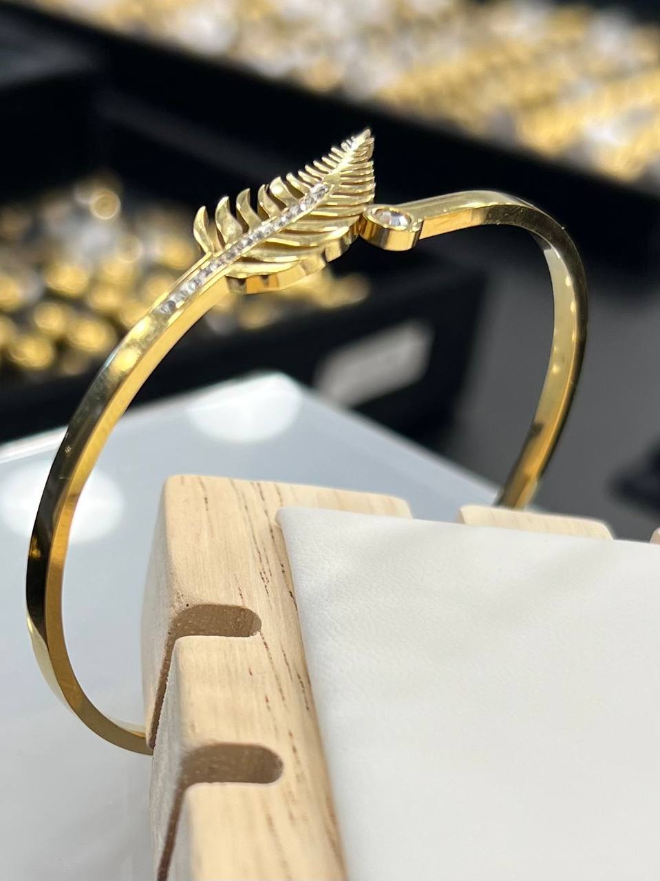 20236 Gold Plated Bangle